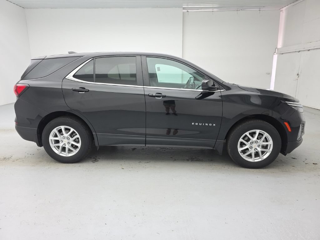 Used 2024 Chevrolet Equinox LT AWD/4WD image 12