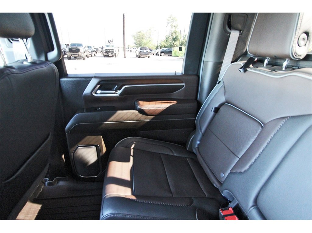 Used 2024 GMC Sierra 2500 Denali w/ Denali Reserve Package image 14