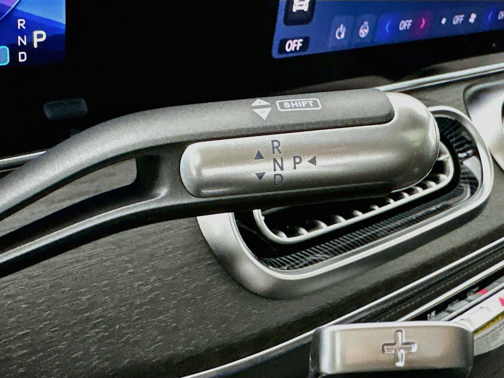 New 2027 Mercedes-Benz GLS 450 4MATIC image 18