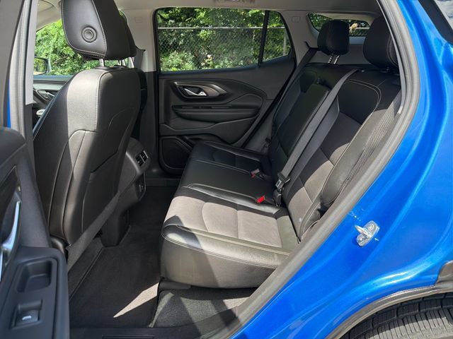 Used 2024 GMC Terrain SLT FWD image 13