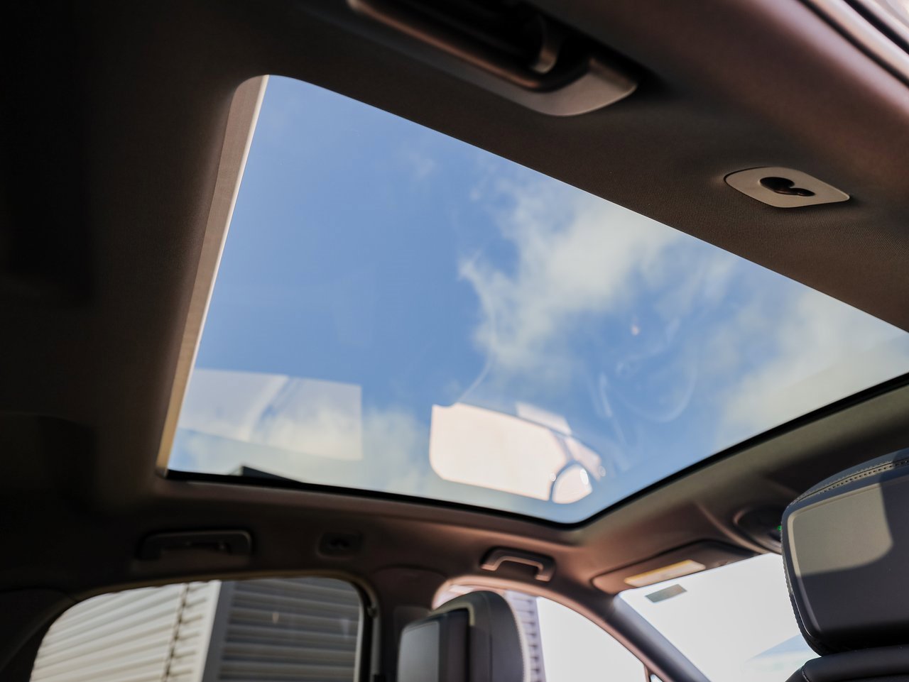 New 2026 Porsche Cayenne E-Hybrid Coupe image 29