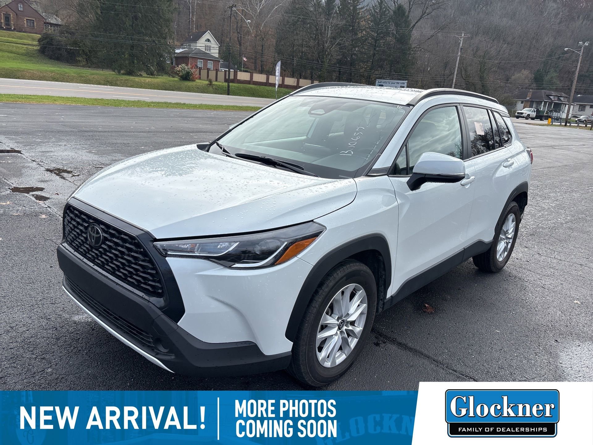 Used 2024 Toyota Corolla Cross LE