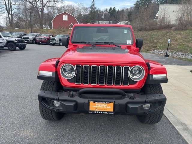 Used 2025 Jeep Wrangler Unlimited Sahara AWD/4WD image 2