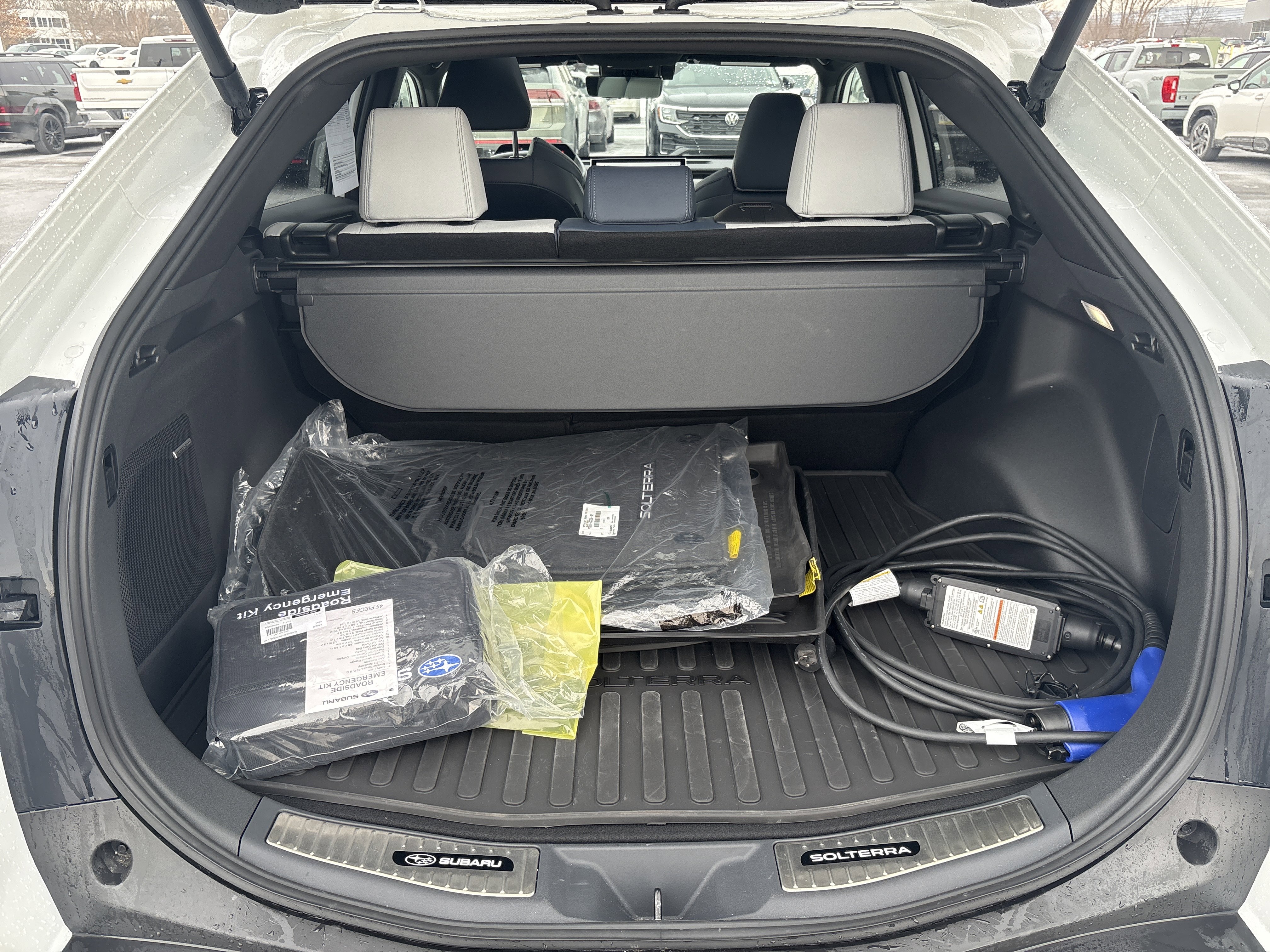 Used 2025 Subaru Solterra Touring image 12