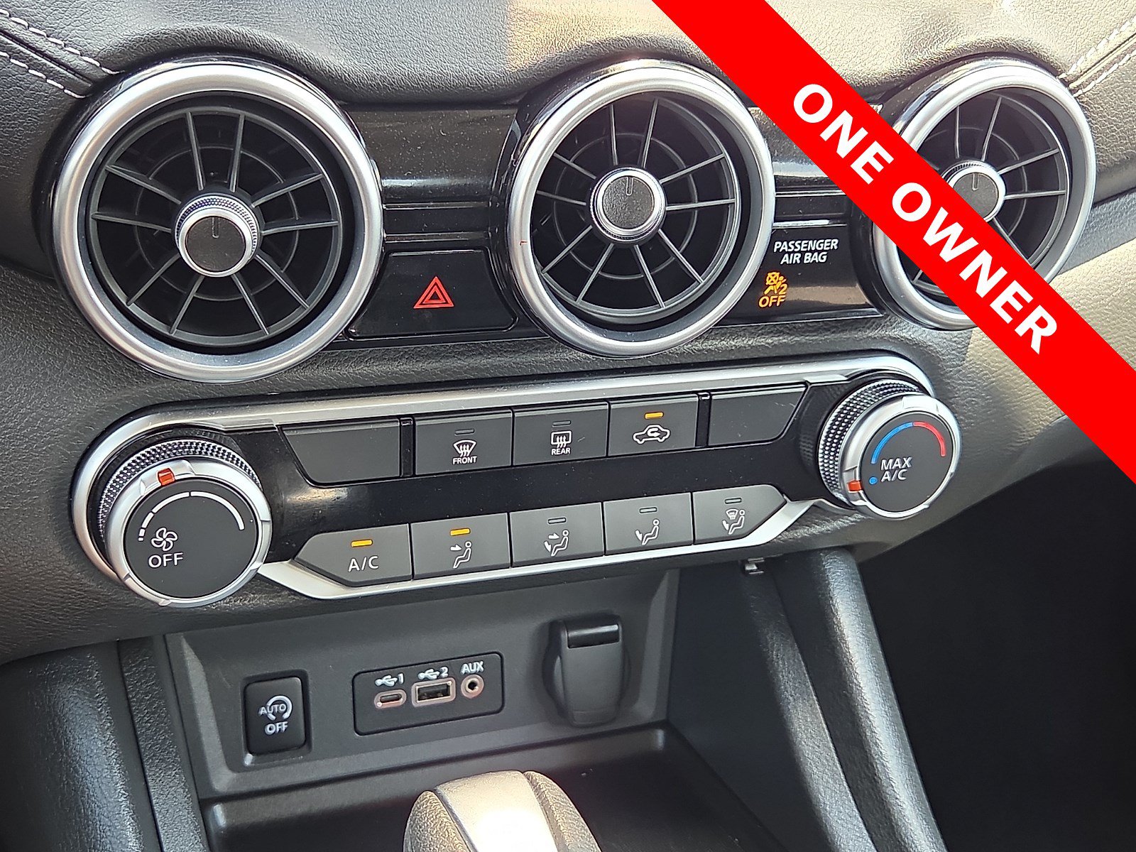 Used 2025 Nissan Sentra SV FWD image 19
