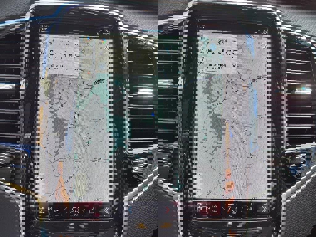 New 2025 Volvo XC90 T8 Plus w/ Protection Package Premier image 20