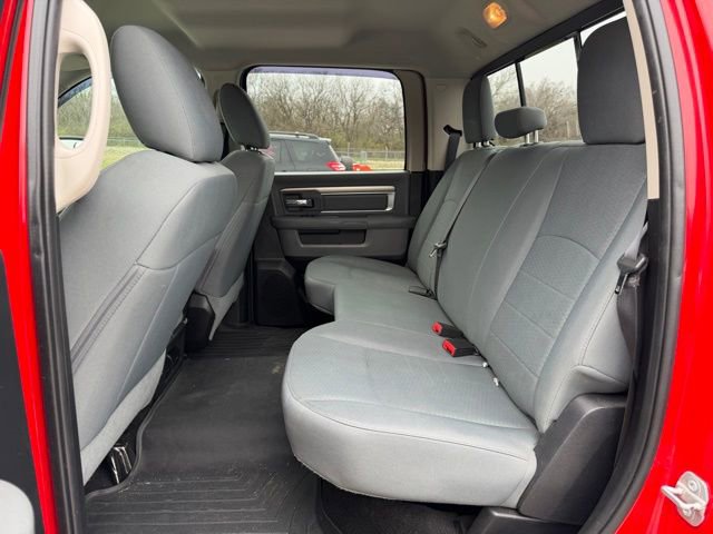 Used 2016 RAM 1500 Classic SLT w/ SLT Plus D←cor Group image 9
