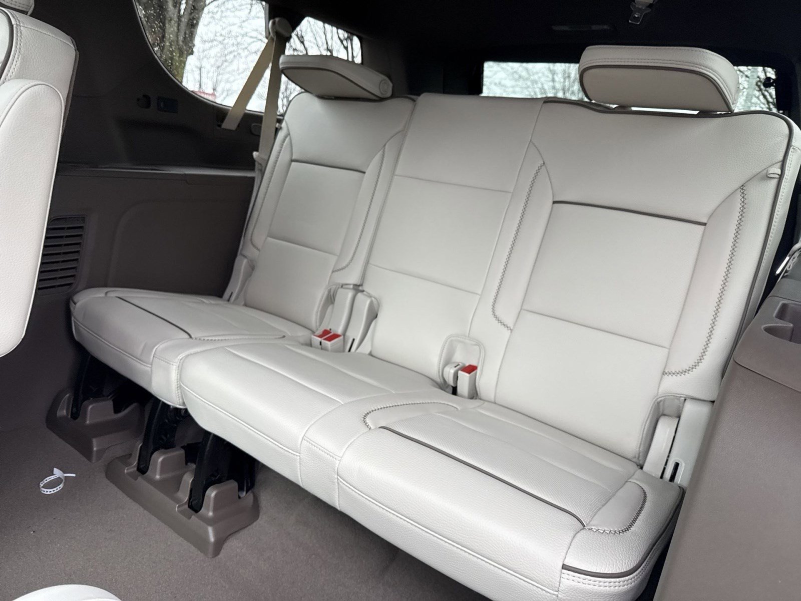 New 2026 GMC Yukon XL Denali image 24