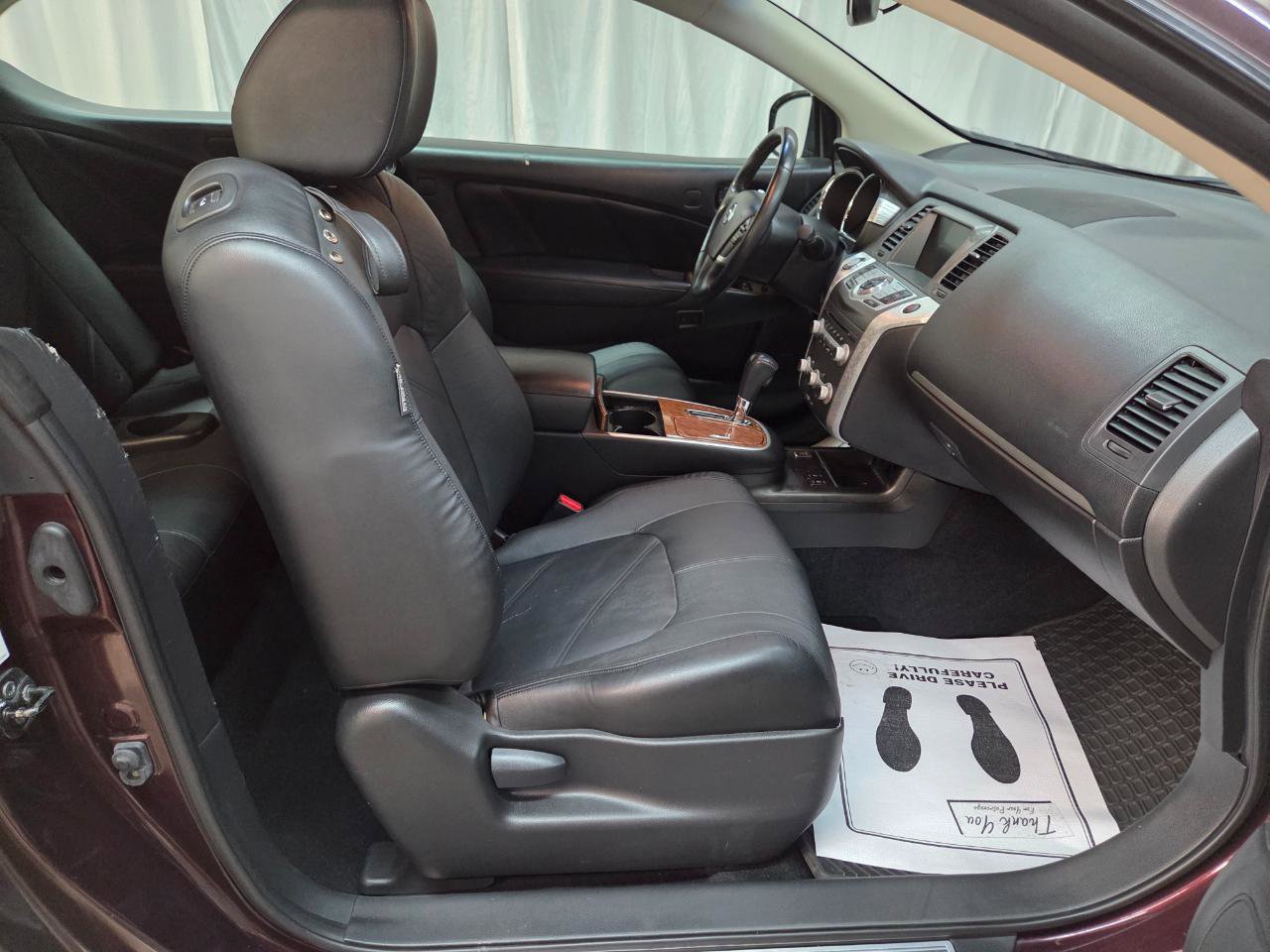 Used 2014 Nissan Murano CrossCabriolet w/ Navigation Package AWD/4WD image 12