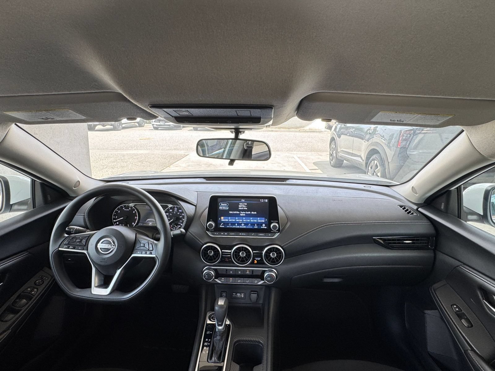 Used 2025 Nissan Sentra SV FWD image 27