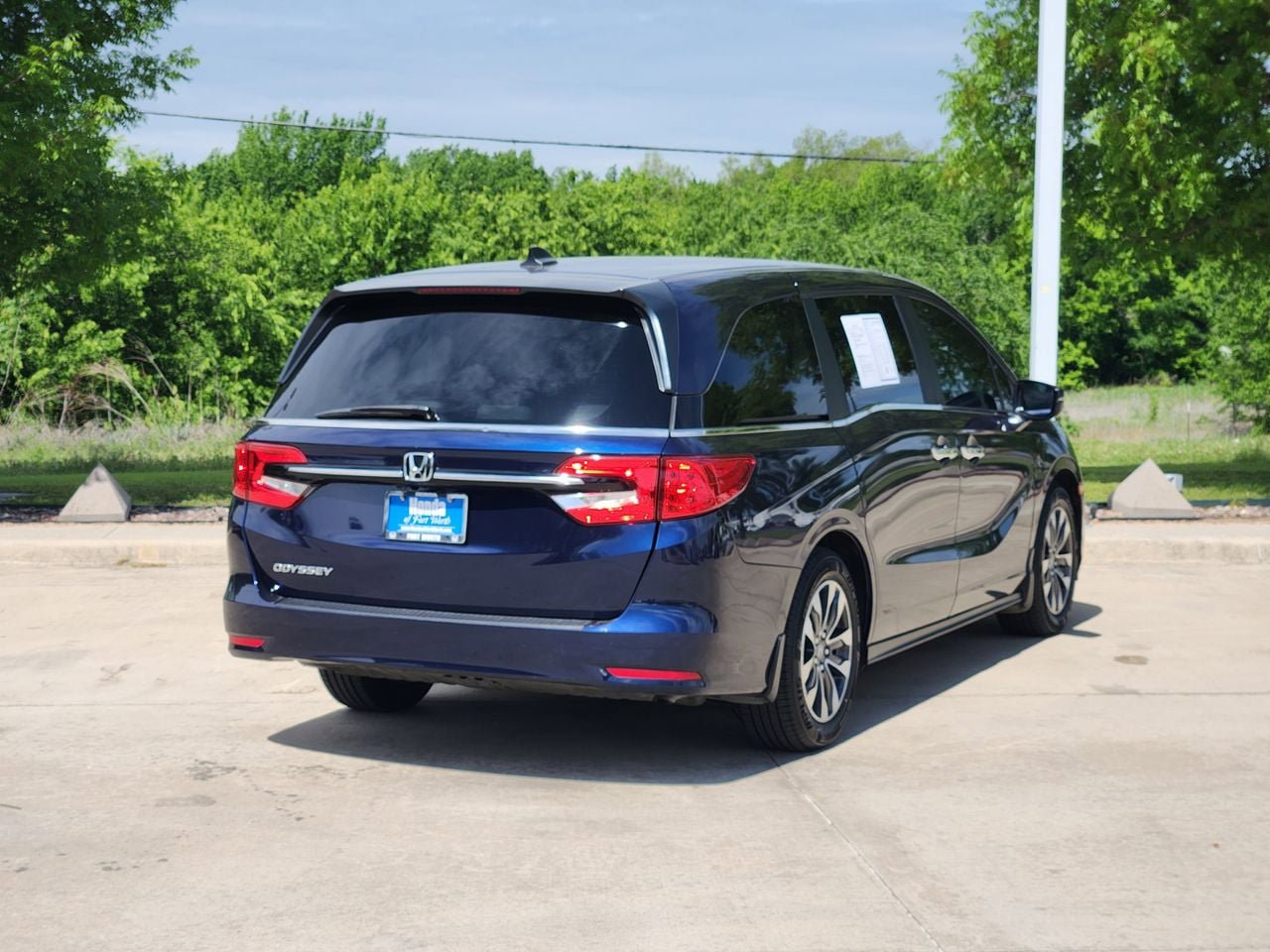 Used 2023 Honda Odyssey EX-L image 5