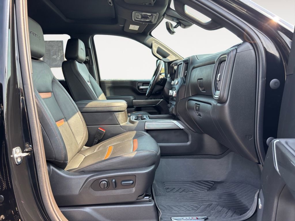 Used 2023 GMC Sierra 3500 AT4 w/ AT4 Premium Plus Package image 10