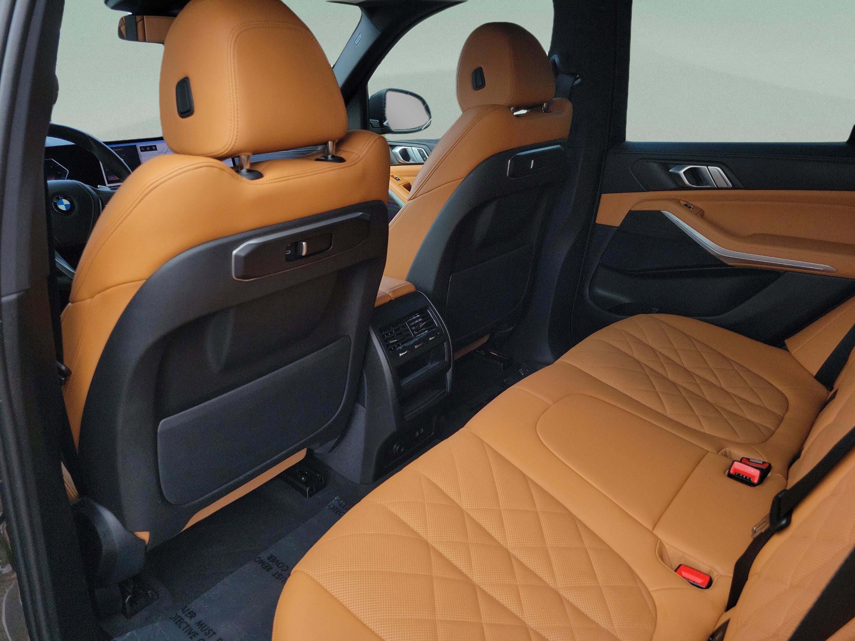 Used 2024 BMW X5 sDrive40i image 14