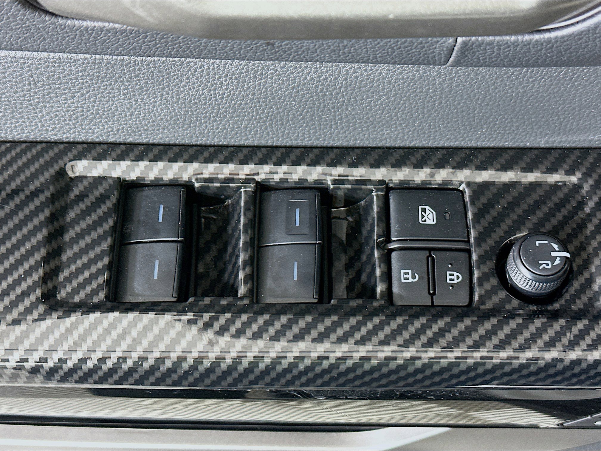 Used 2025 Toyota Tundra Limited image 14