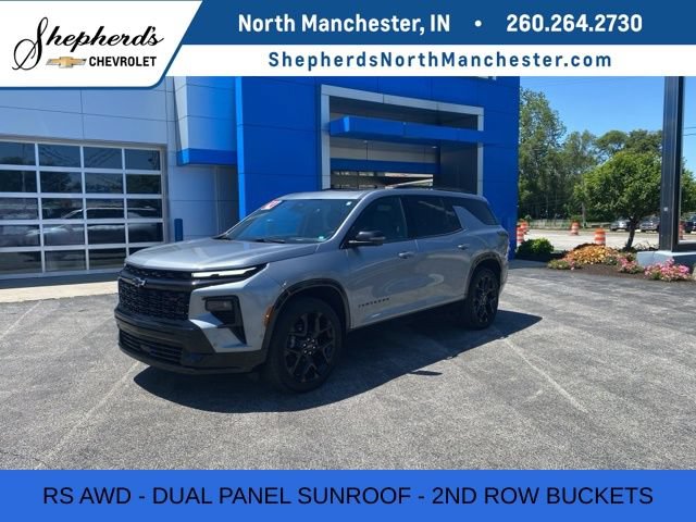 Used 2024 Chevrolet Traverse RS