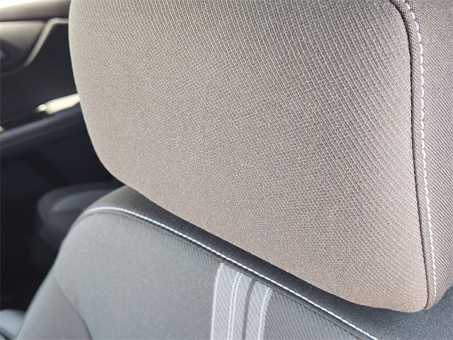 Used 2025 Chevrolet Blazer LT image 16