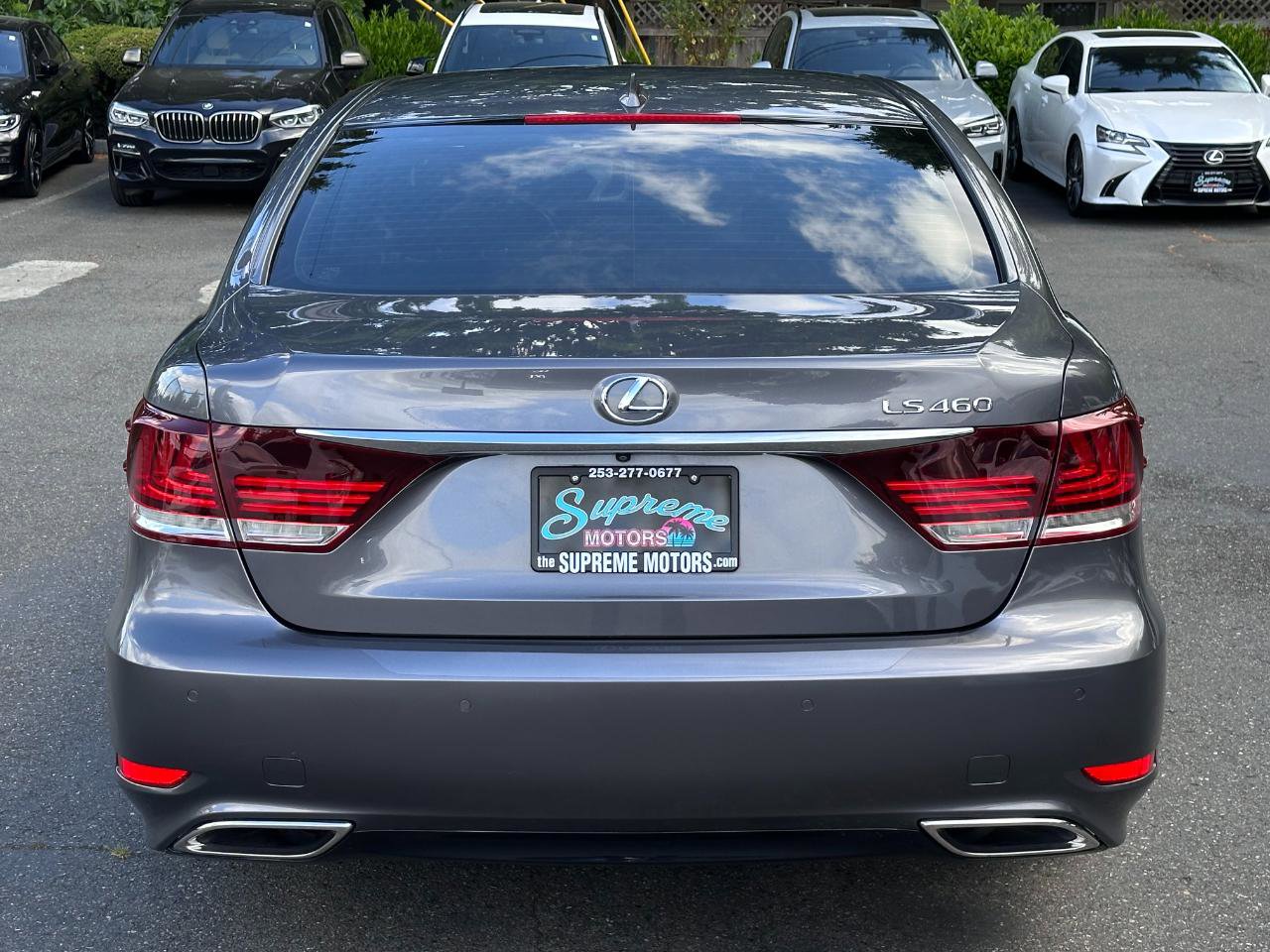 Used 2016 Lexus LS 460 w/ Comfort Package RWD image 10