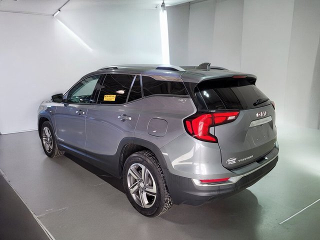 Used 2021 GMC Terrain SLT image 15