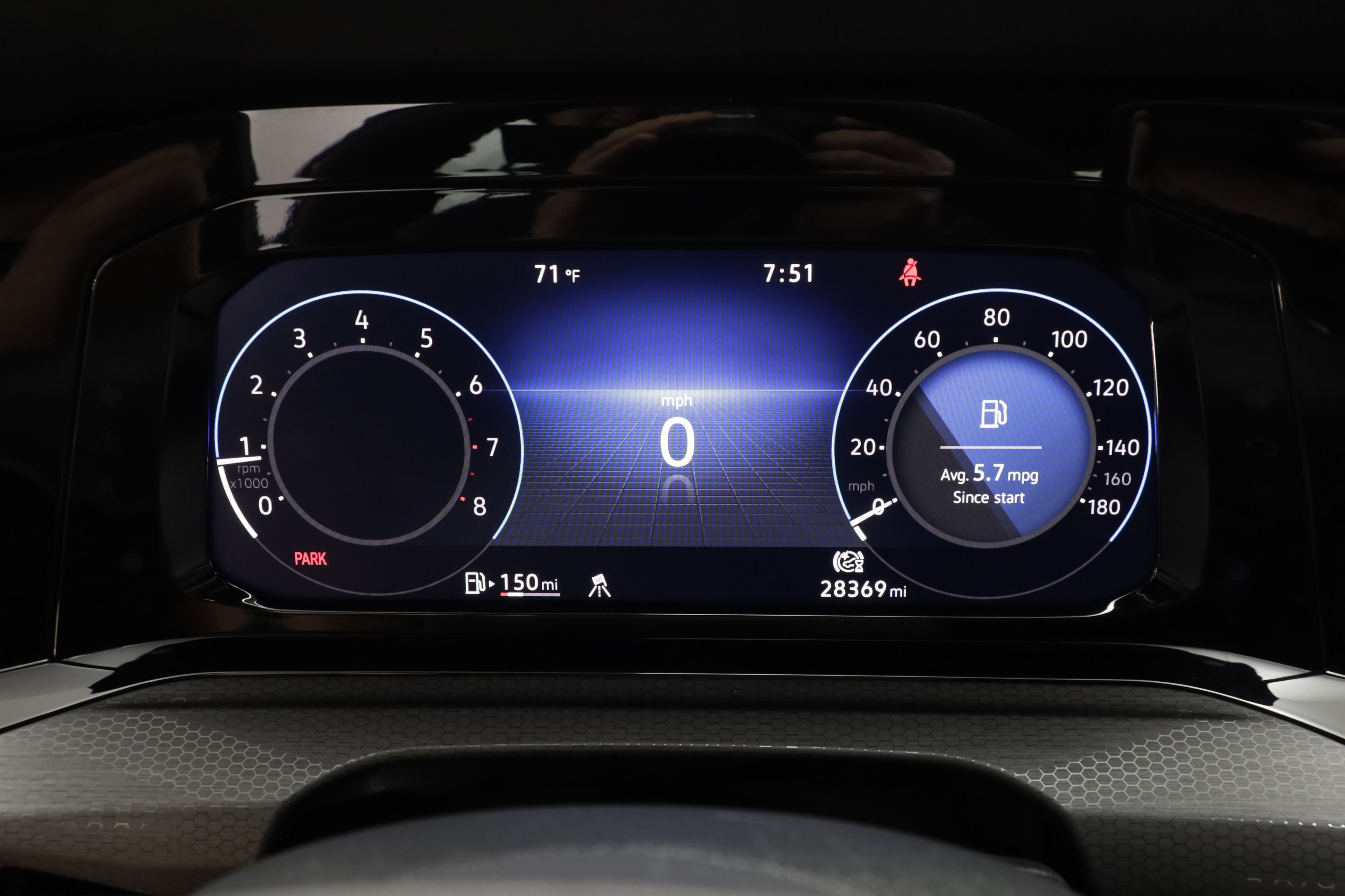 Used 2022 Volkswagen GTI SE FWD image 8