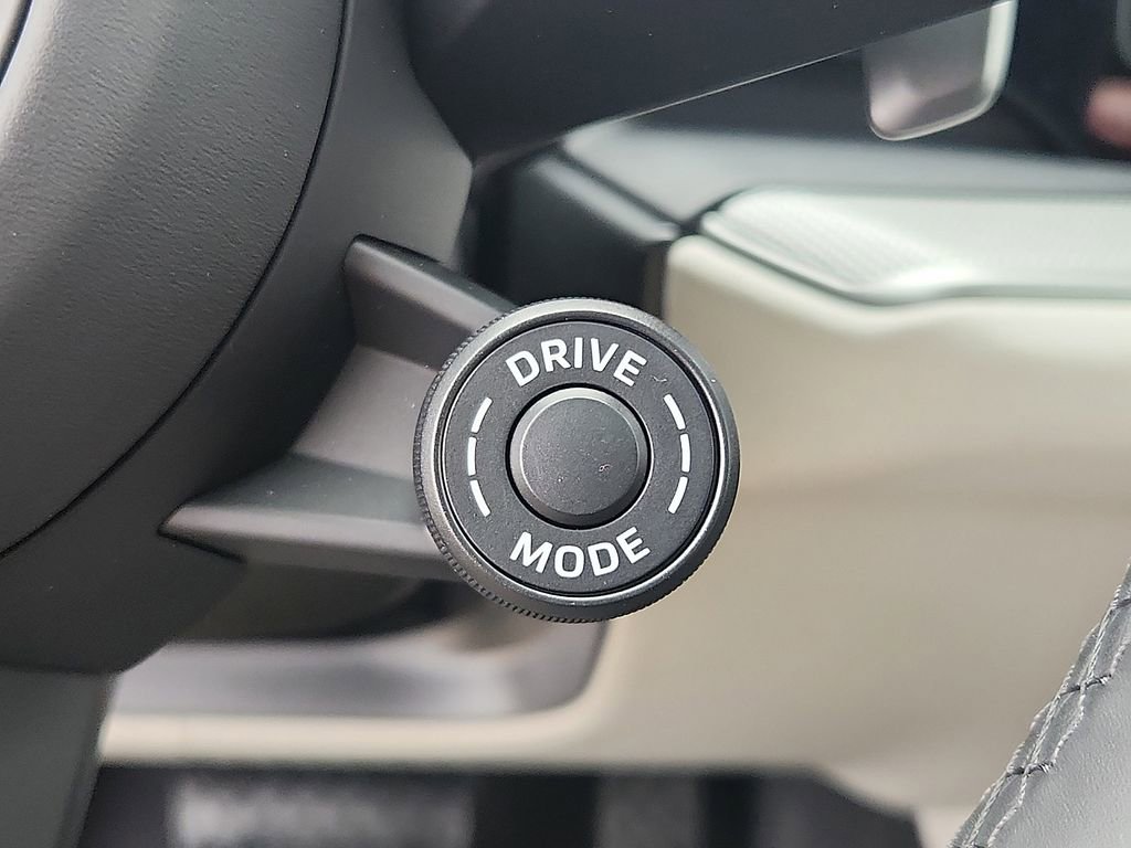 New 2026 Porsche Cayenne Coupe image 19