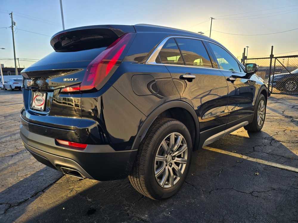 Used 2023 Cadillac XT4 Premium Luxury w/ Technology Package image 8