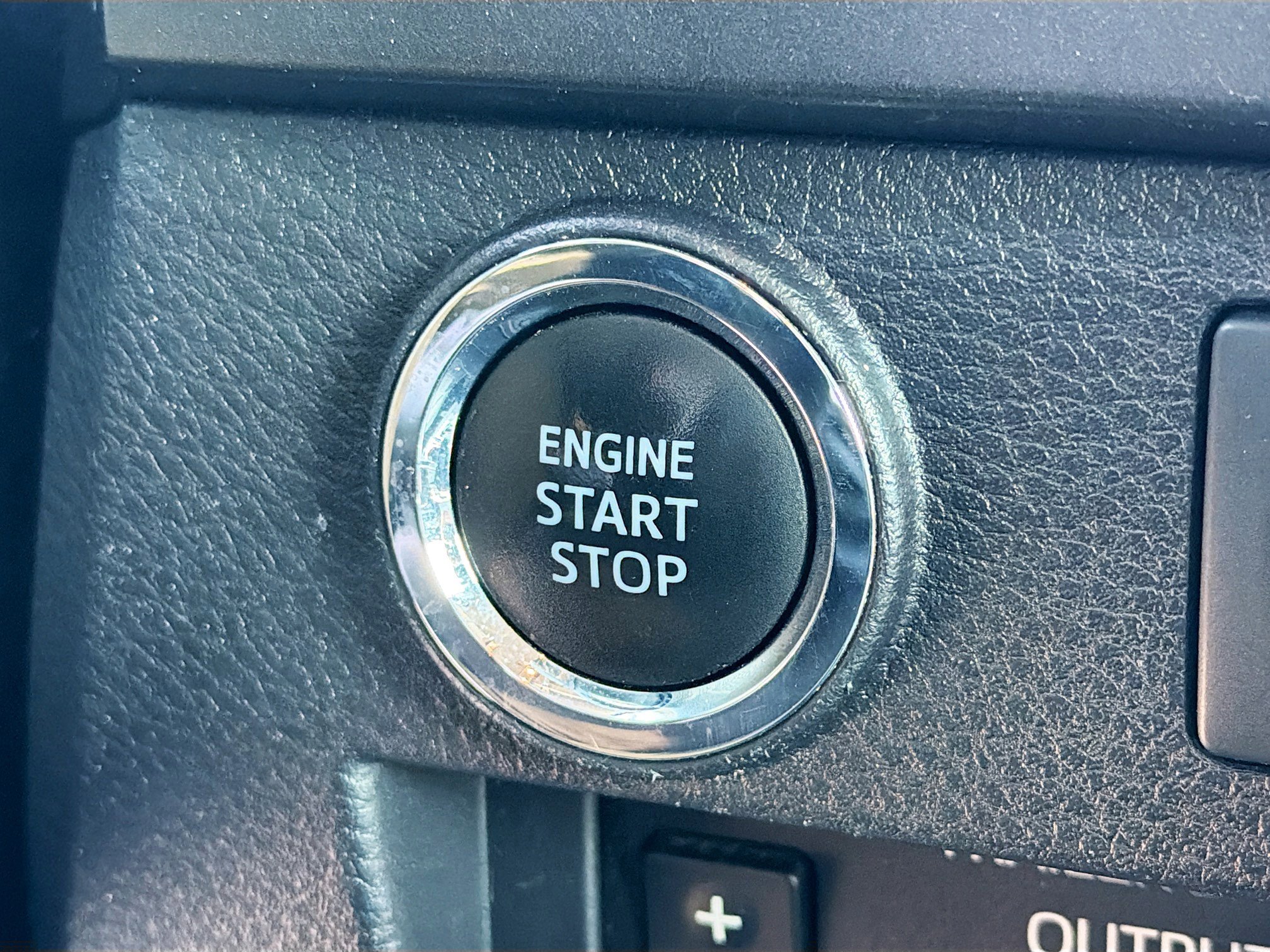 Used 2020 Toyota Tundra SR5 w/ TRD Off-Road Package image 34