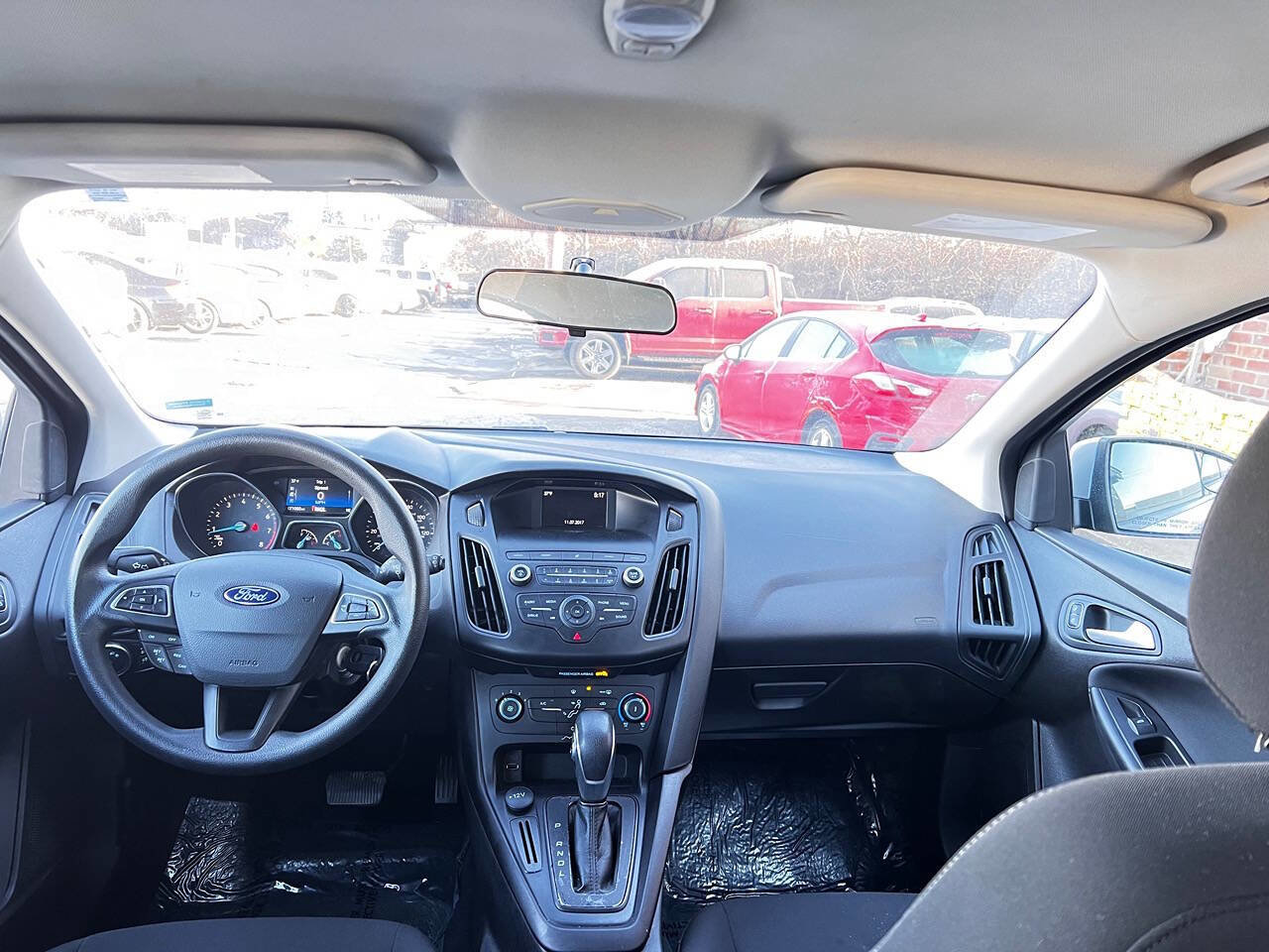 Used 2018 Ford Focus SE image 16