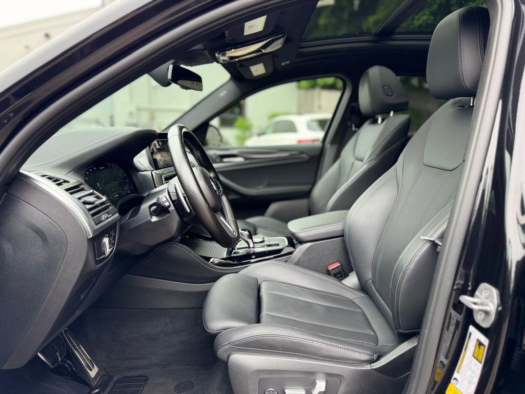 Used 2022 BMW X4 M40i AWD/4WD image 18
