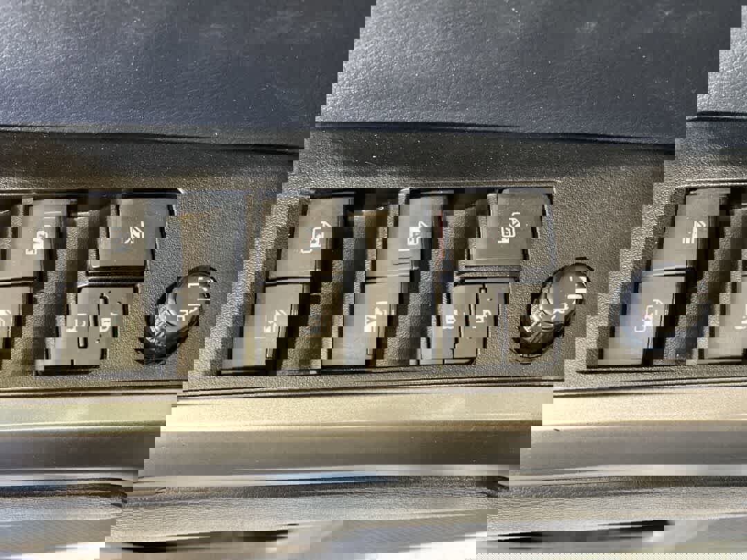 Used 2023 Toyota Tacoma Limited w/ Nightshade Package image 16