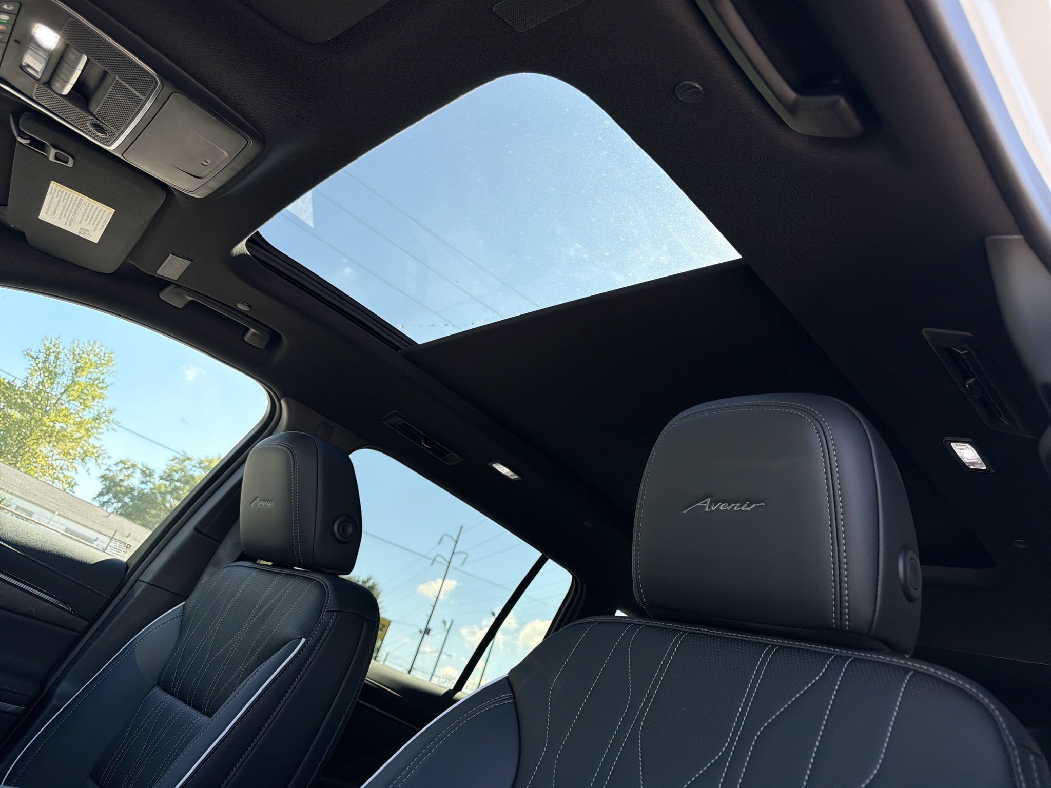 New 2027 Buick Enclave Avenir FWD image 13