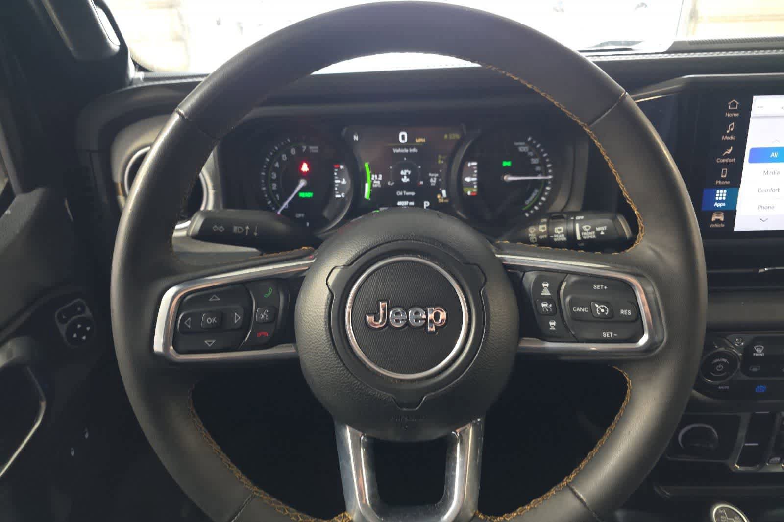Used 2024 Jeep Wrangler Unlimited Sahara AWD/4WD image 24