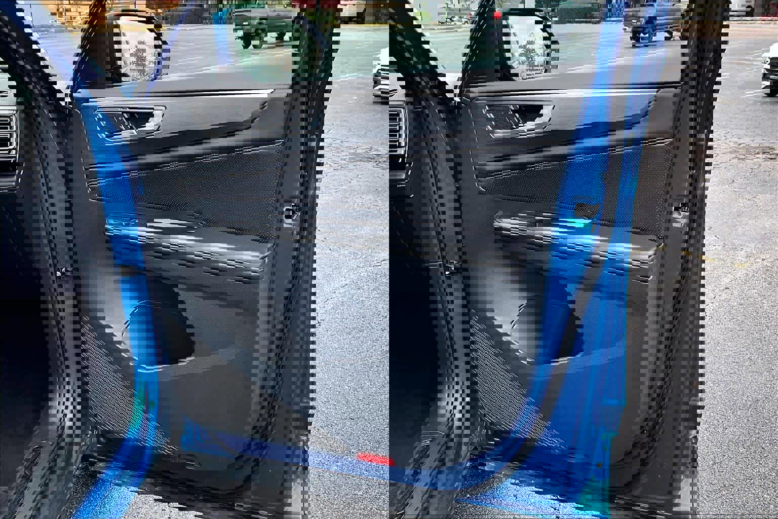 Used 2024 Volkswagen Atlas Cross Sport SE image 22