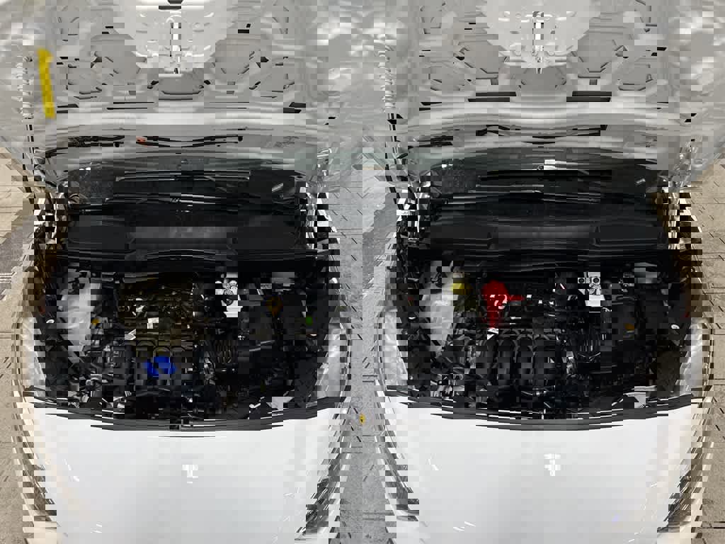 Used 2023 Ford Transit Connect XL image 12