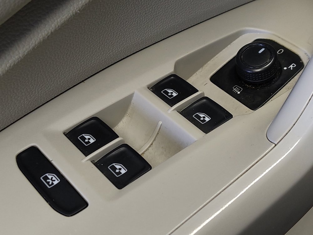 Used 2019 Volkswagen Jetta S FWD image 27