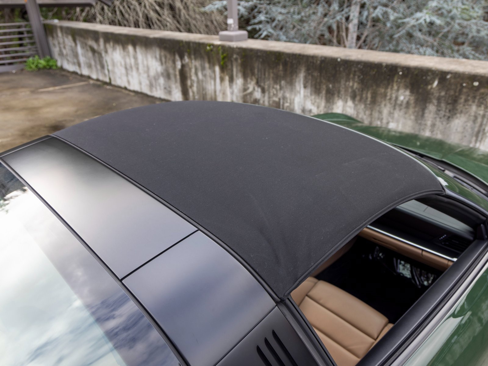 Certified 2022 Porsche 911 Targa 4S image 24