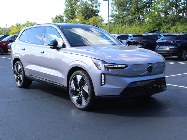 New 2026 Volvo EX90 Ultra AWD/4WD image 1