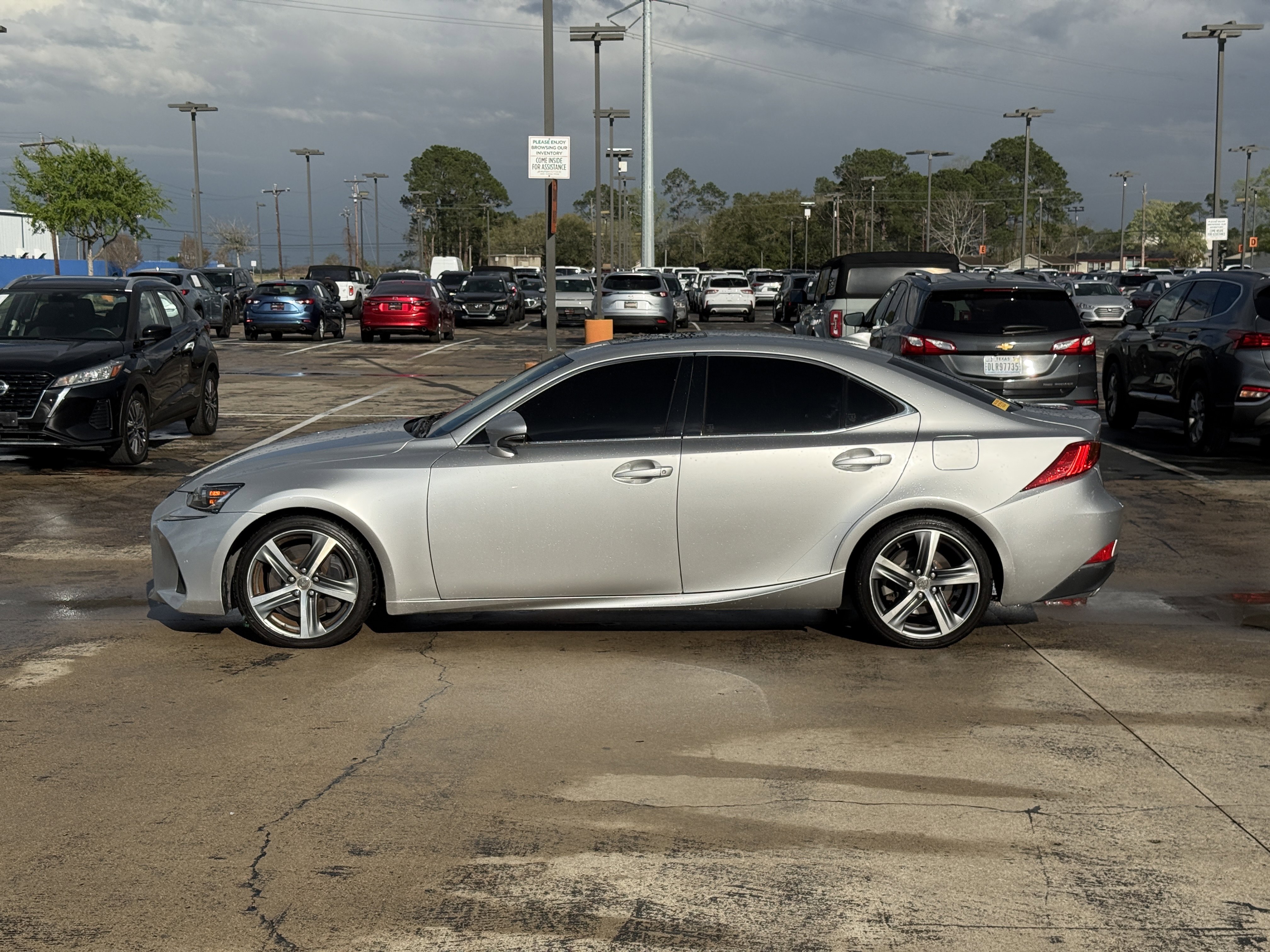 Used 2020 Lexus IS 300 AWD w/ Premium Package image 12