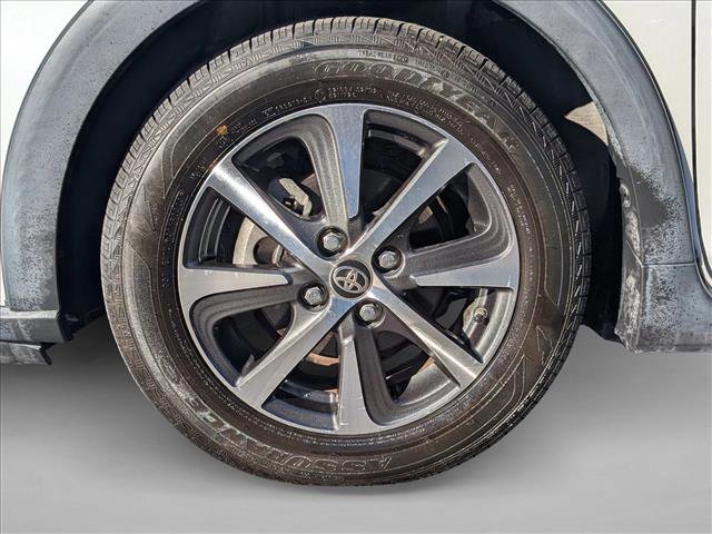 Used 2018 Toyota Prius C Four image 23