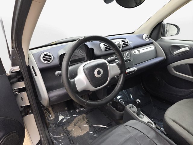 Used 2015 smart fortwo electric drive RWD image 17