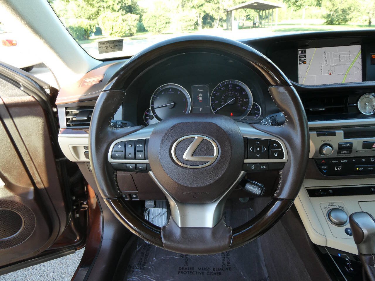 Used 2018 Lexus ES 350 w/ Navigation System Package FWD image 11