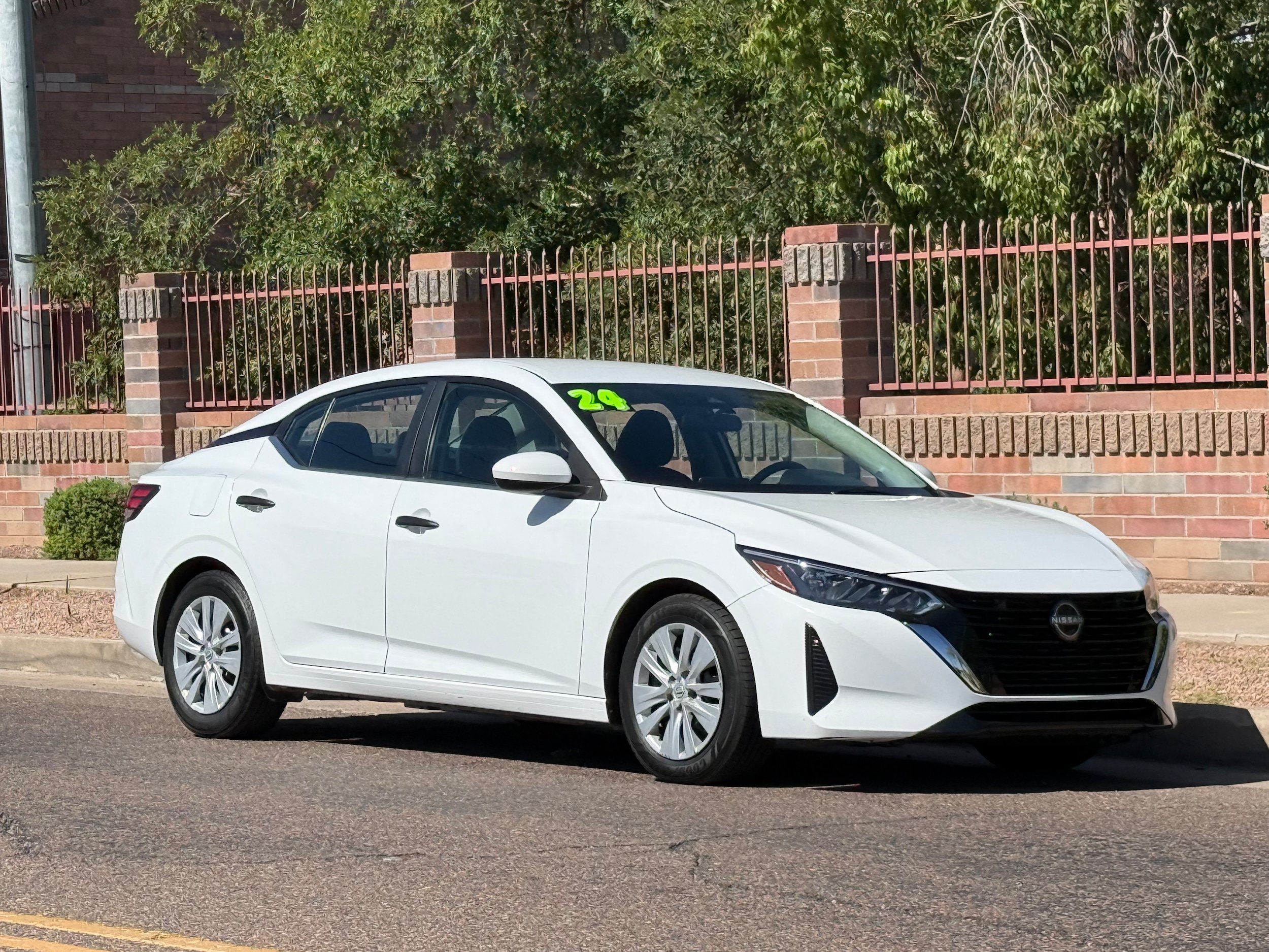 Used 2024 Nissan Sentra S FWD image 8