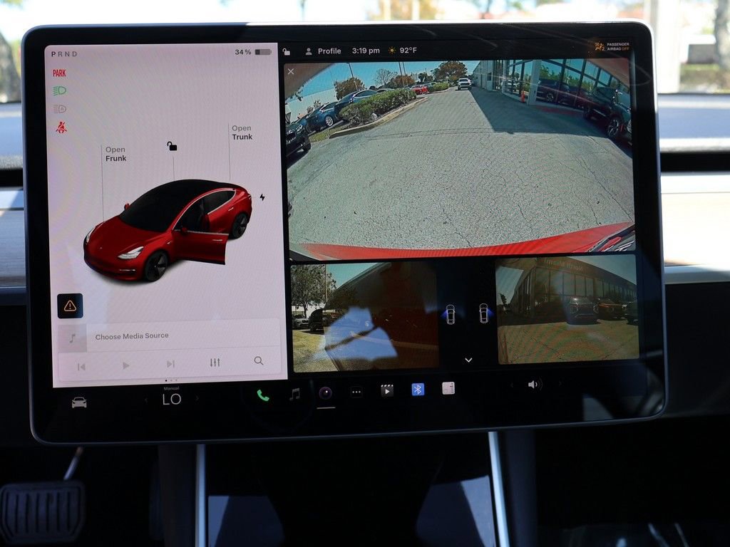 Used 2018 Tesla Model 3 Long Range RWD image 52