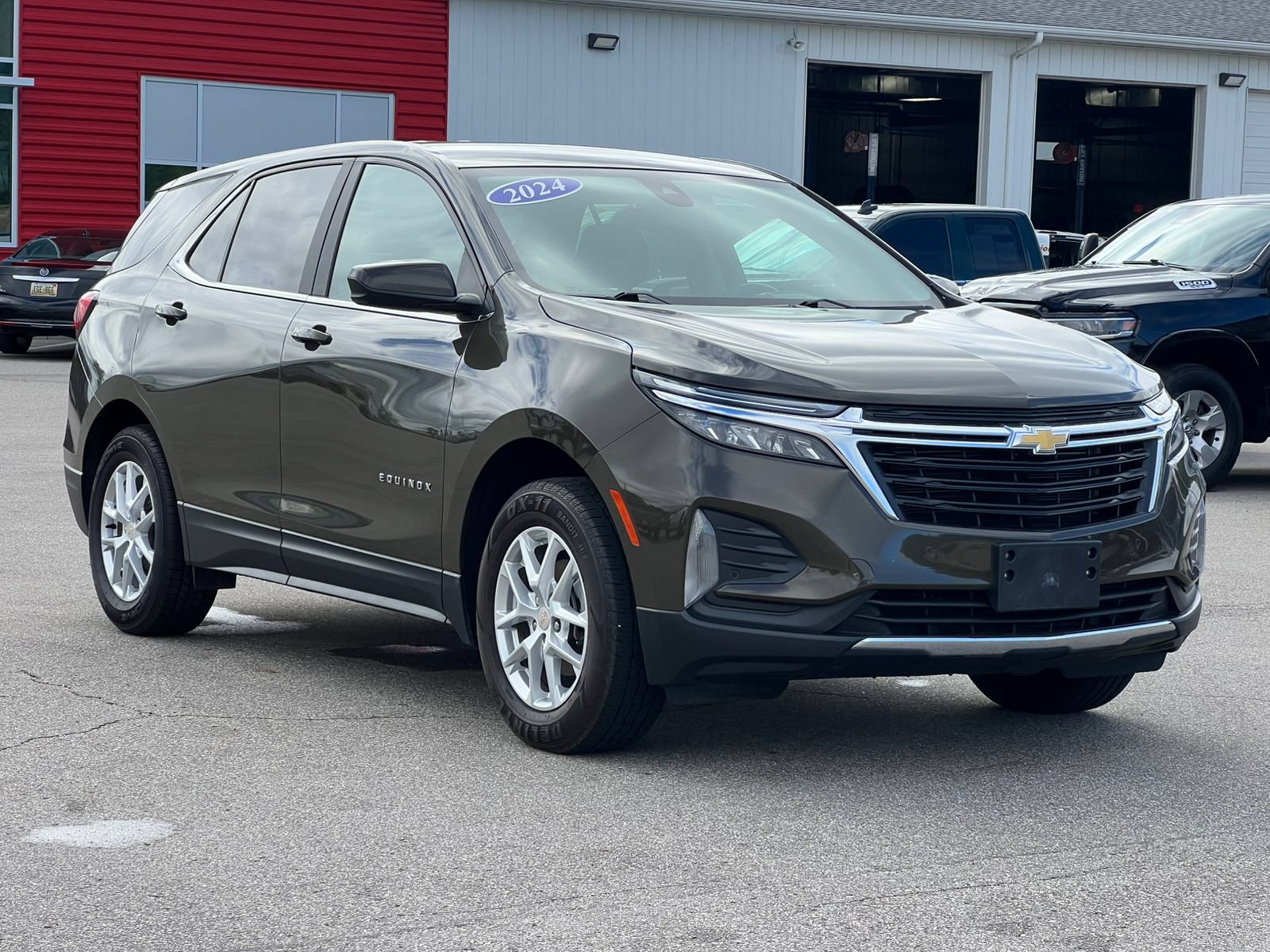 Used 2024 Chevrolet Equinox LT AWD/4WD image 41