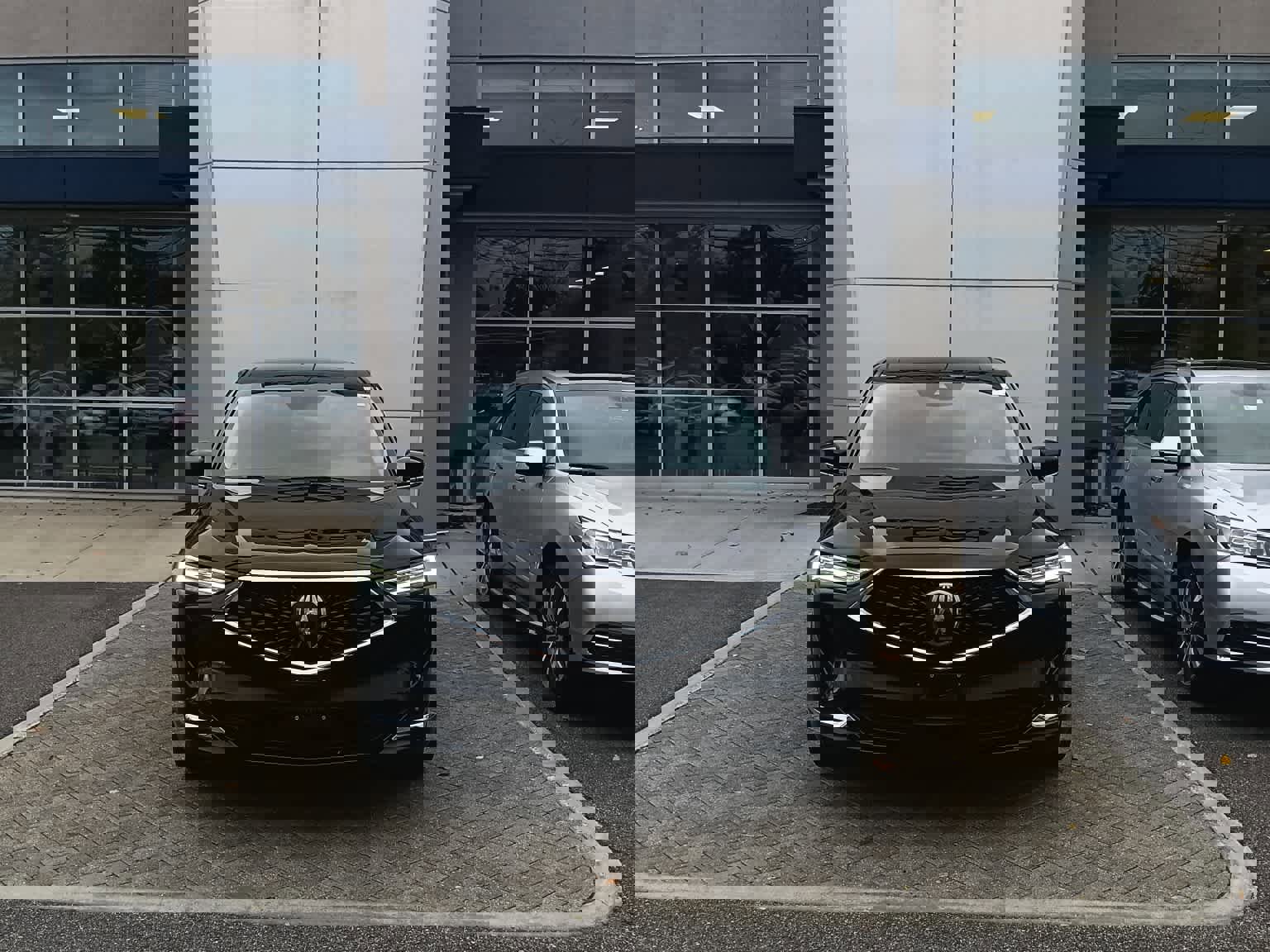 Used 2023 Acura MDX SH-AWD