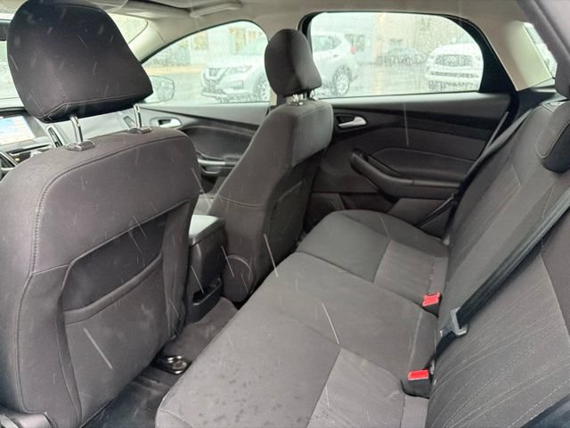 Used 2017 Ford Focus SEL FWD image 20