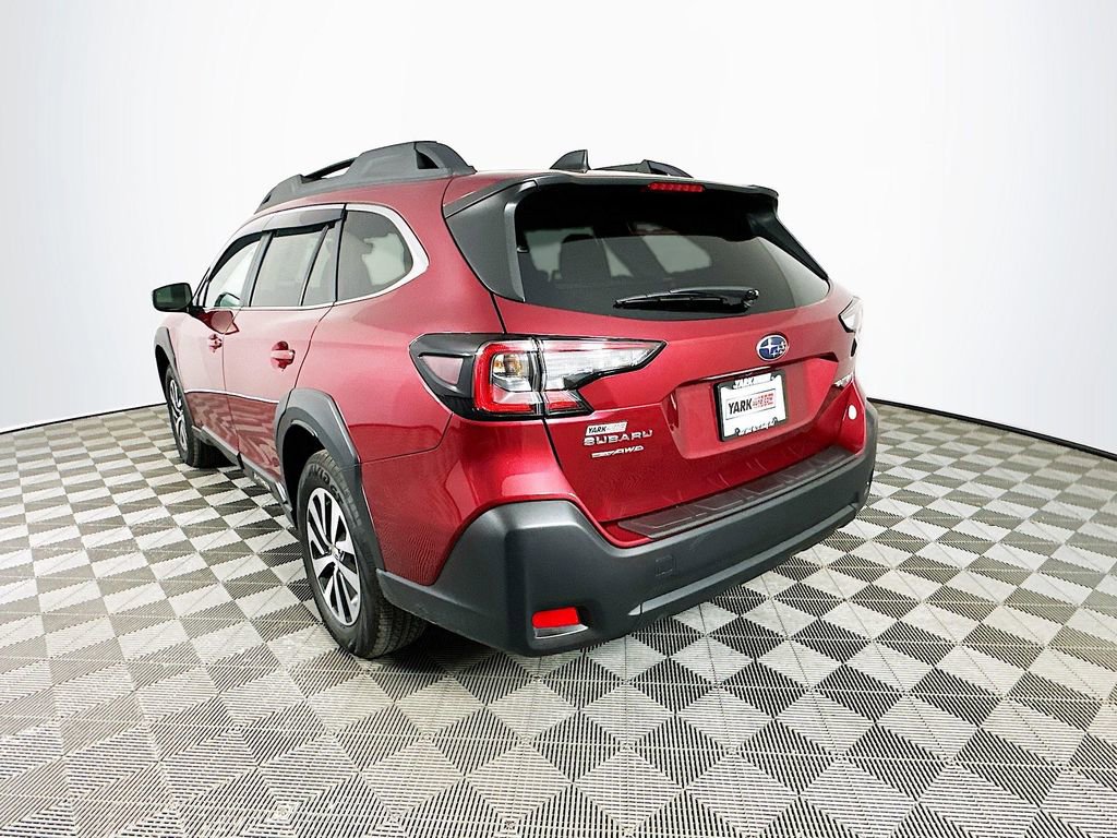 Used 2025 Subaru Outback Premium w/ Popular Package #1 image 7