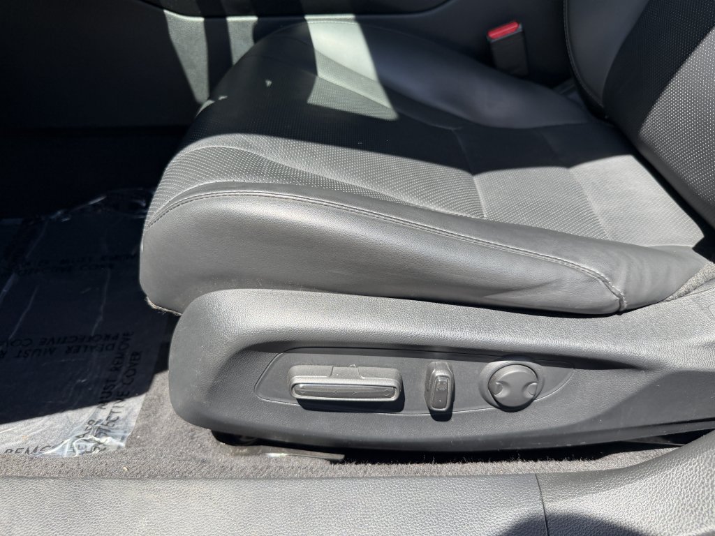 Used 2024 Honda Accord Sport image 30