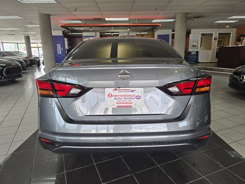 Used 2020 Nissan Altima 2.5 S FWD image 6
