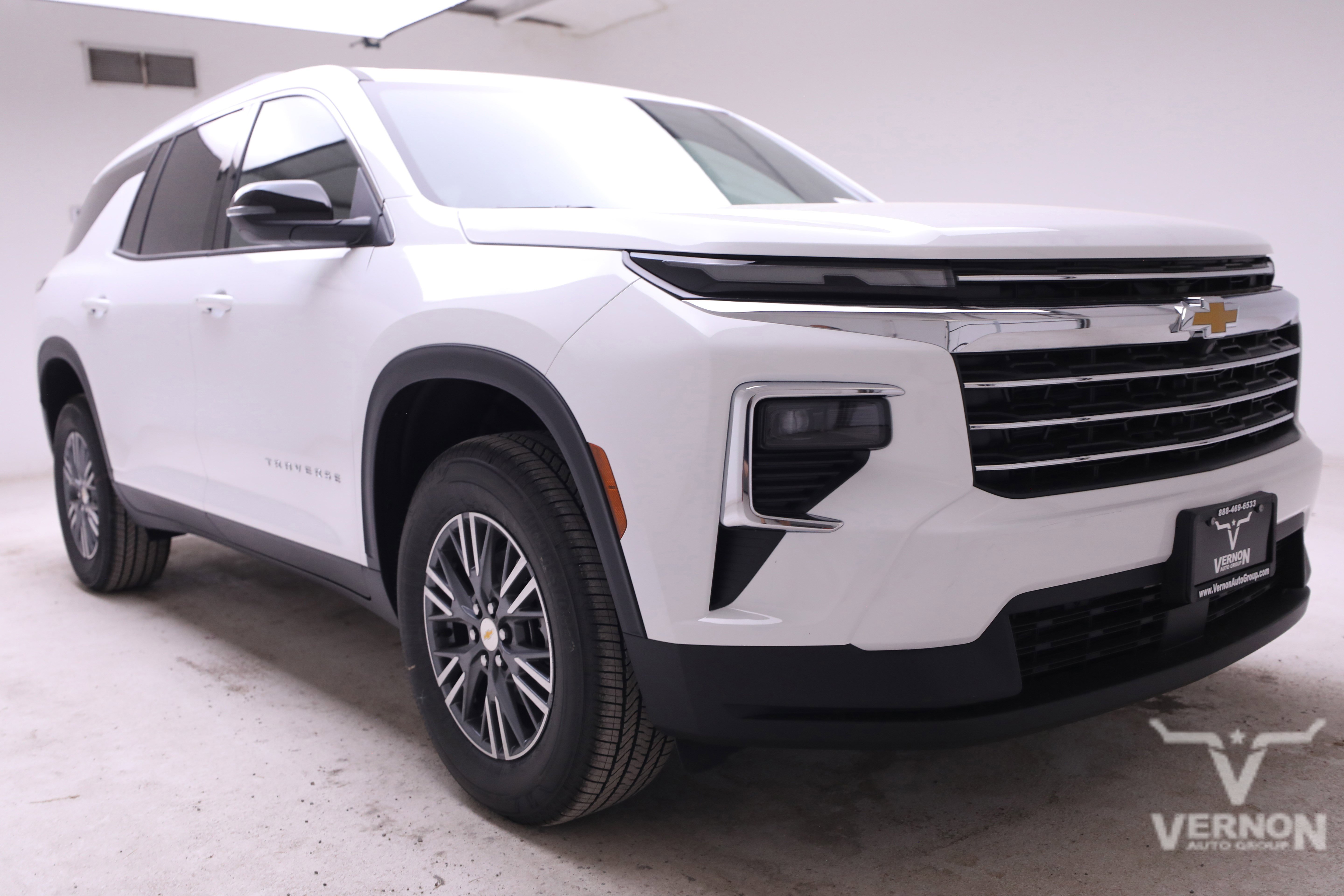 New 2026 Chevrolet Traverse LT image 7