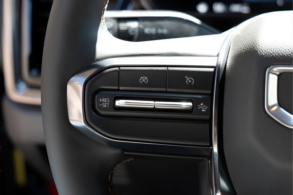 New 2026 GMC Canyon AT4 w/ Technology Plus Package image 12